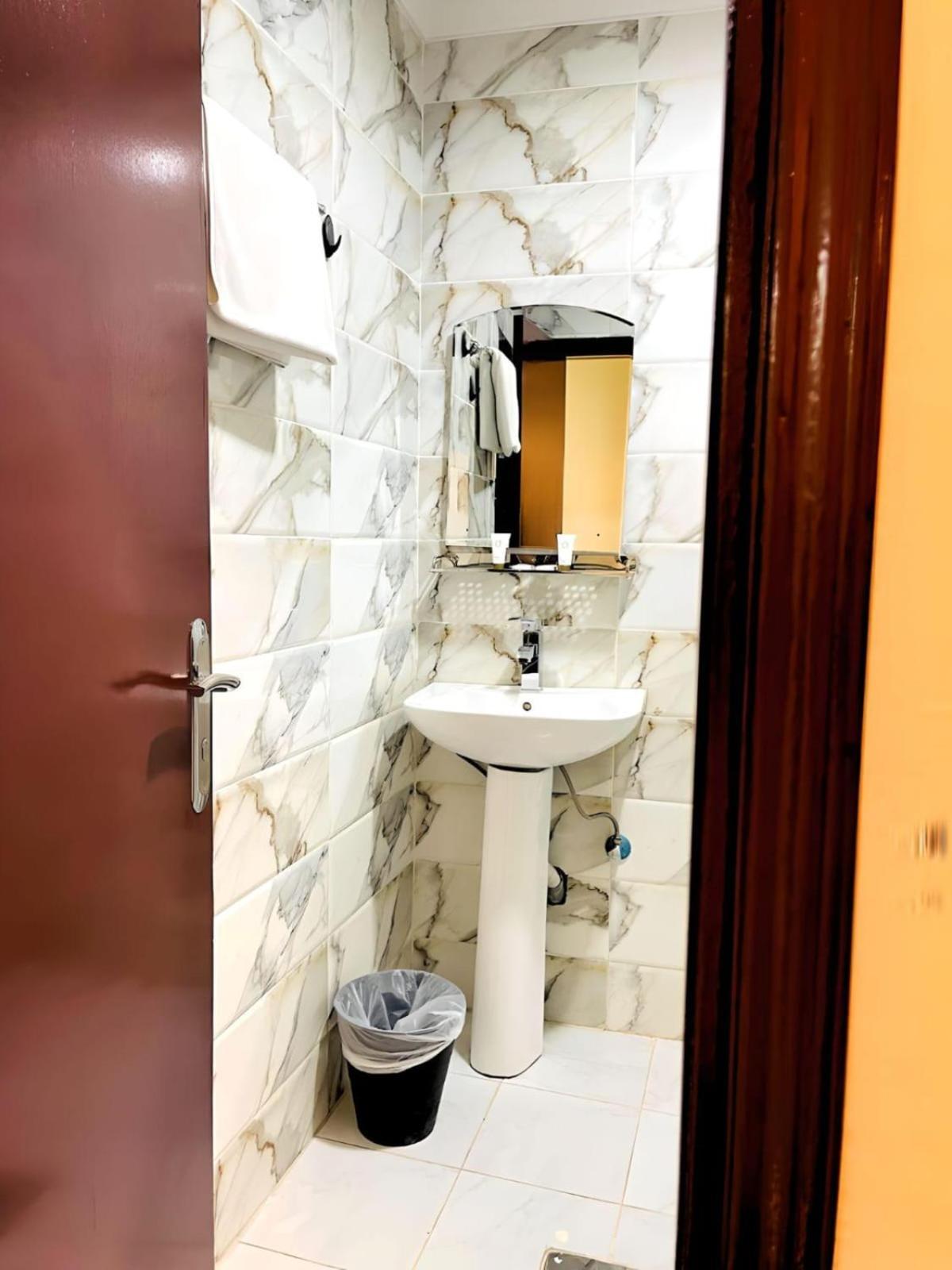 Relax Inn Furnished Apartments Hawally Kuwait City Exterior foto